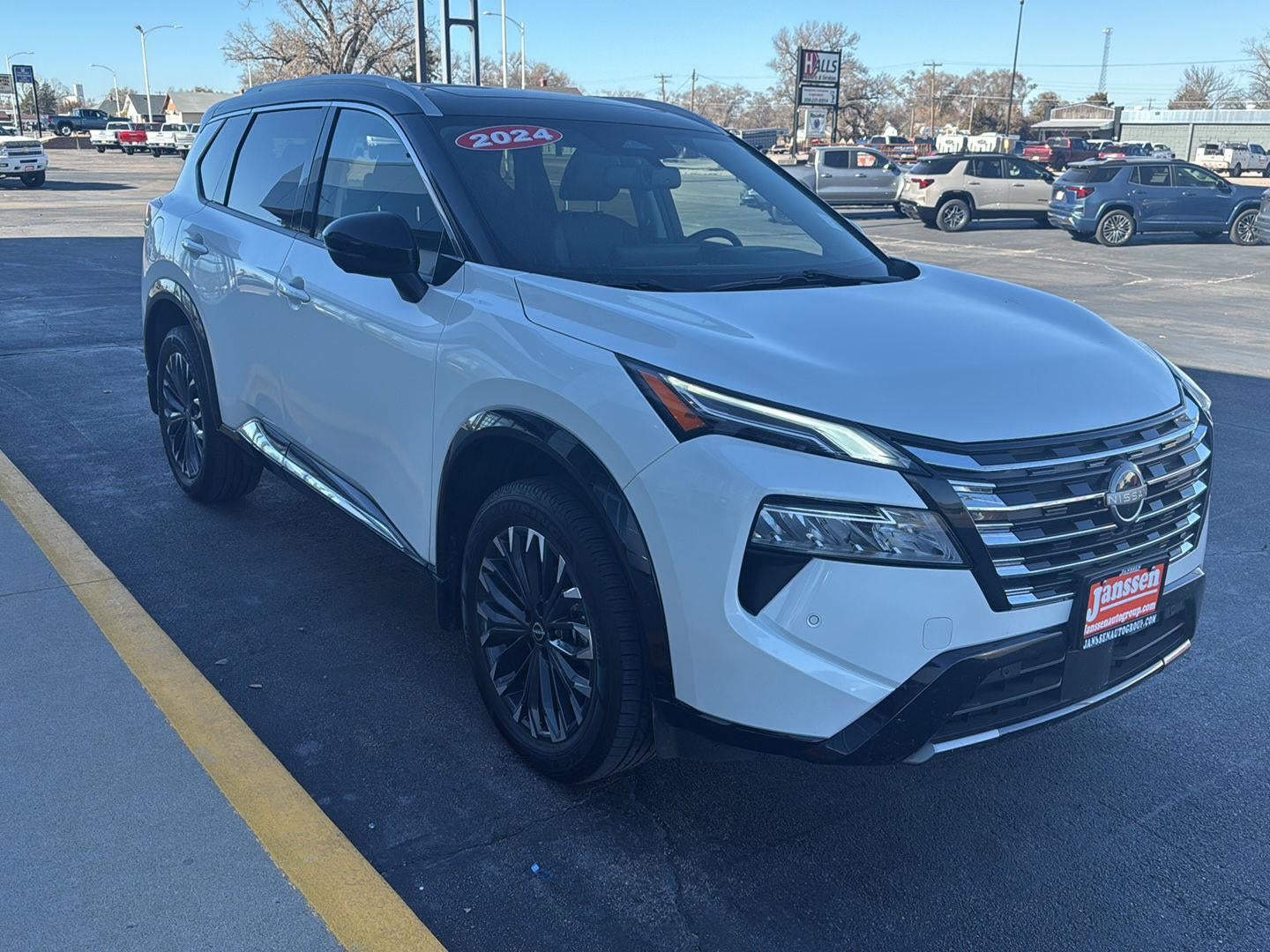 2024 Nissan Rogue Platinum