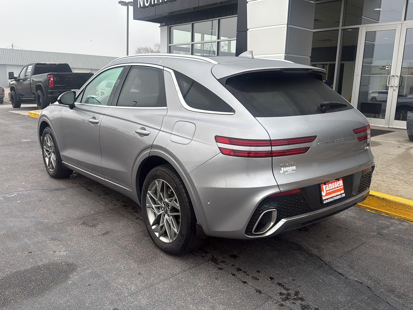 2023 Genesis GV70 2.5T