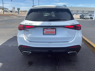 2025 Mercedes-Benz GLC GLC 300