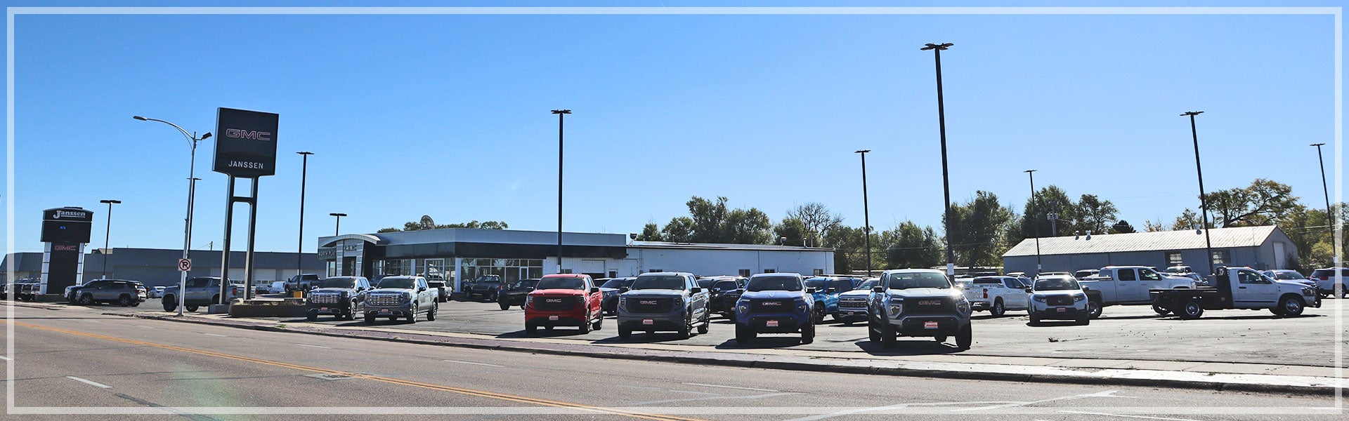 New and Used Car GMC Truck Dealership, North Platte, NE